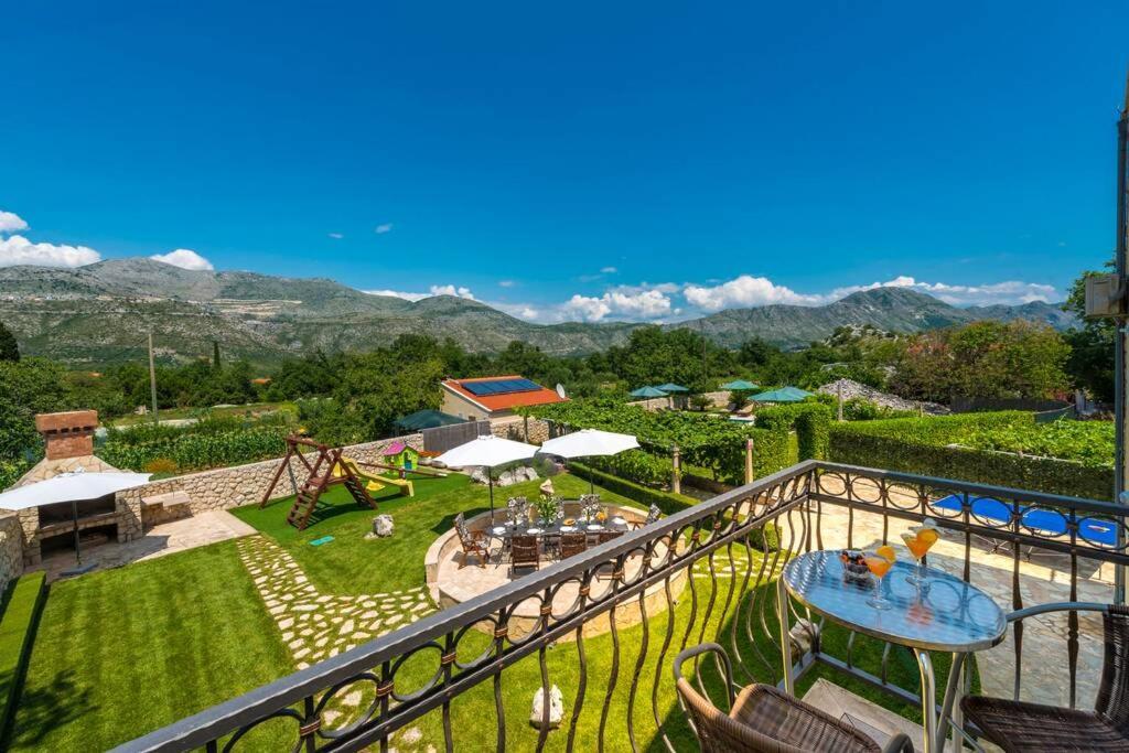 Vila Vergatum-Privacy,Gym,Billiards,Table Tennis Donji Brgat Bagian luar foto