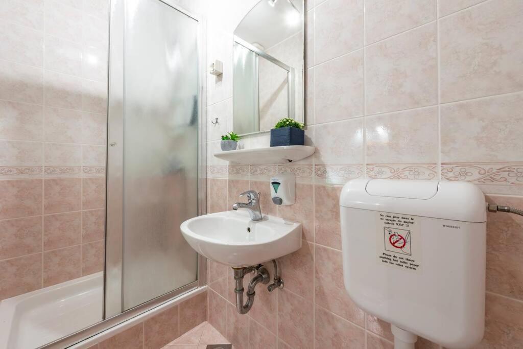 Vila Vergatum-Privacy,Gym,Billiards,Table Tennis Donji Brgat Bagian luar foto