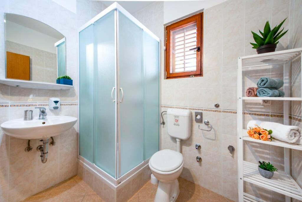 Vila Vergatum-Privacy,Gym,Billiards,Table Tennis Donji Brgat Bagian luar foto