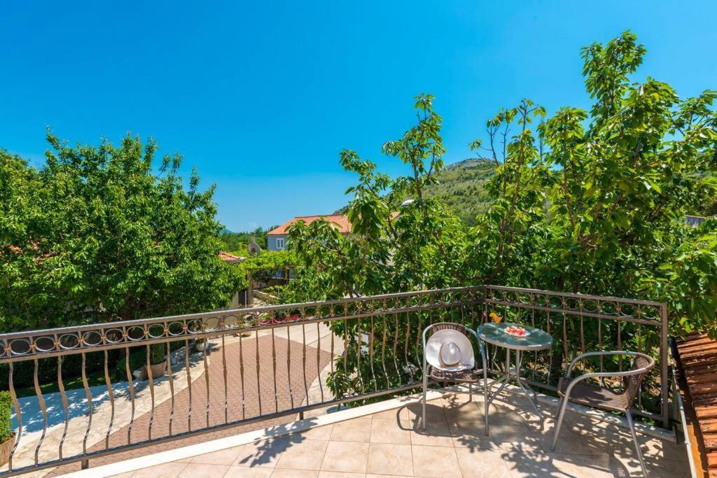 Vila Vergatum-Privacy,Gym,Billiards,Table Tennis Donji Brgat Bagian luar foto